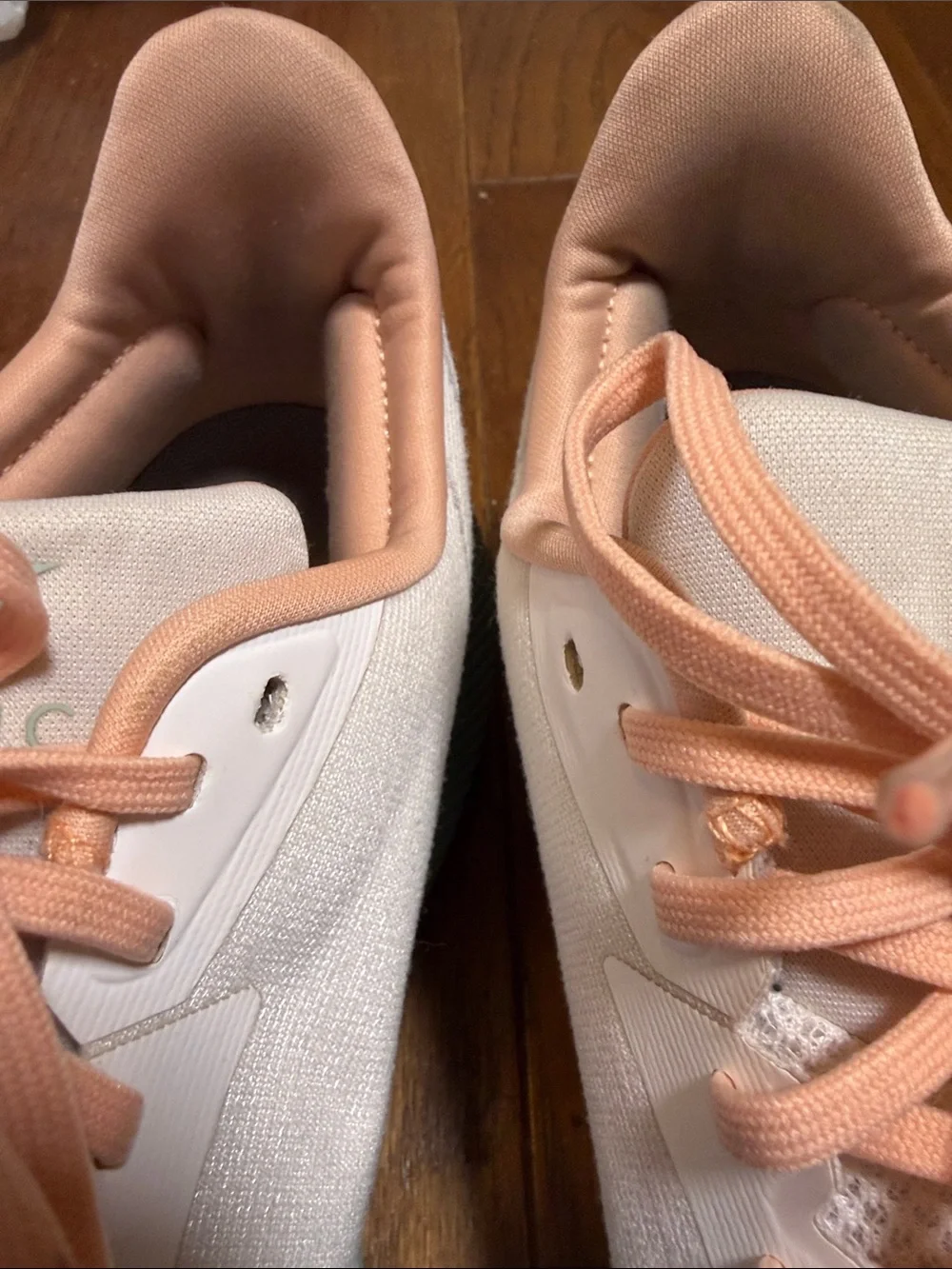 Women’s Altra VIA Olympus 2 Lightweight Running Sneakers - Peach/Mint